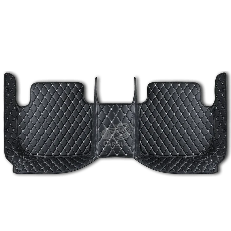 black white 3 61fe15ca 88e4 48ab 9967 e5ff5c10612a 1