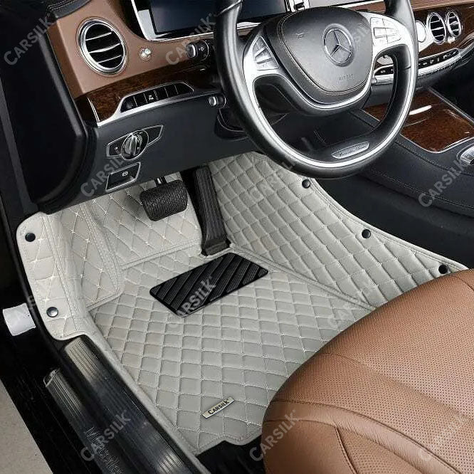Alternative view of GRAY DIAMOND PATTERN CAR MATS SET