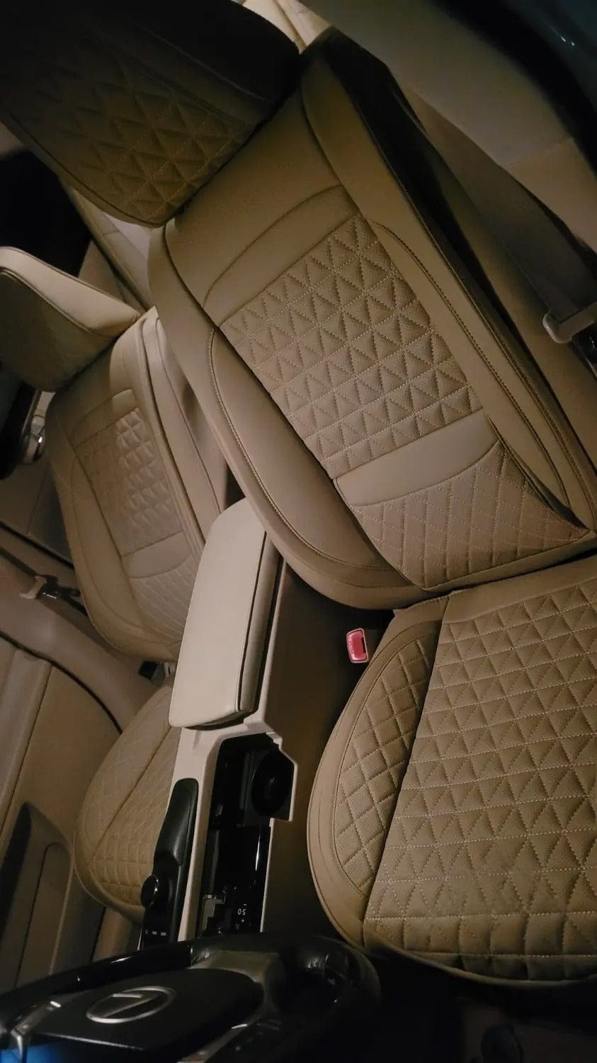 Black & Grey Breathable Waterproof Diamond Pattern Leather Seat Cover for Cars photo review