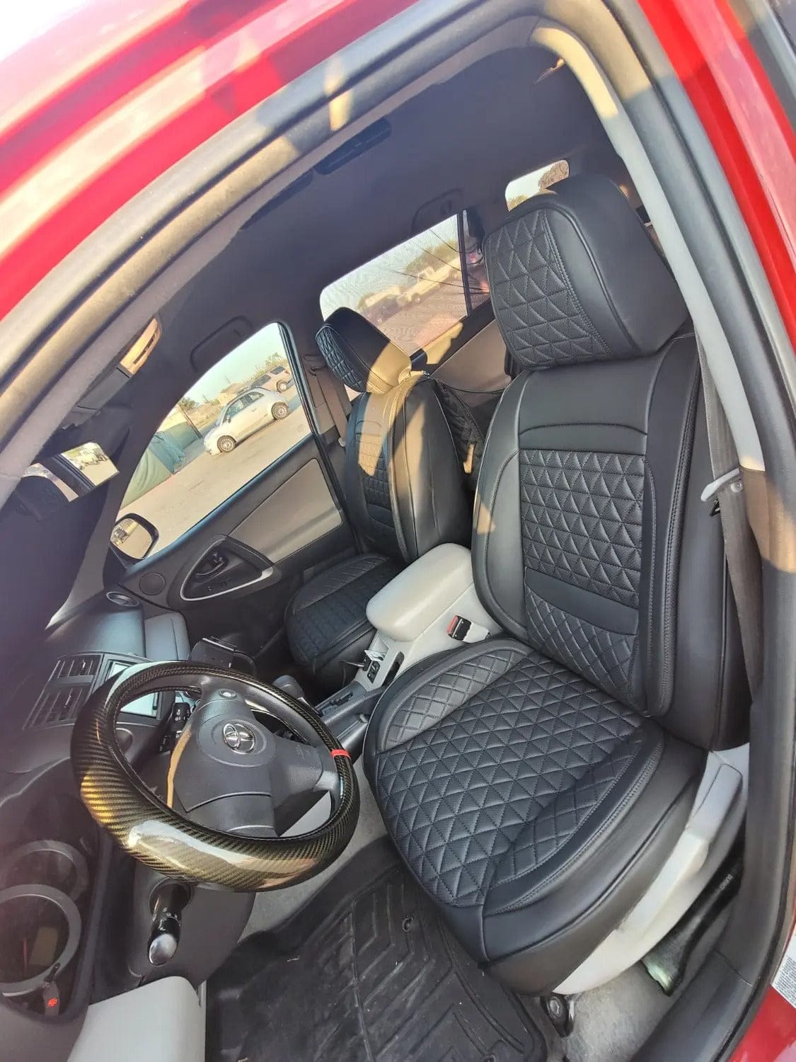 Black & Grey Breathable Waterproof Diamond Pattern Leather Seat Cover for Cars photo review